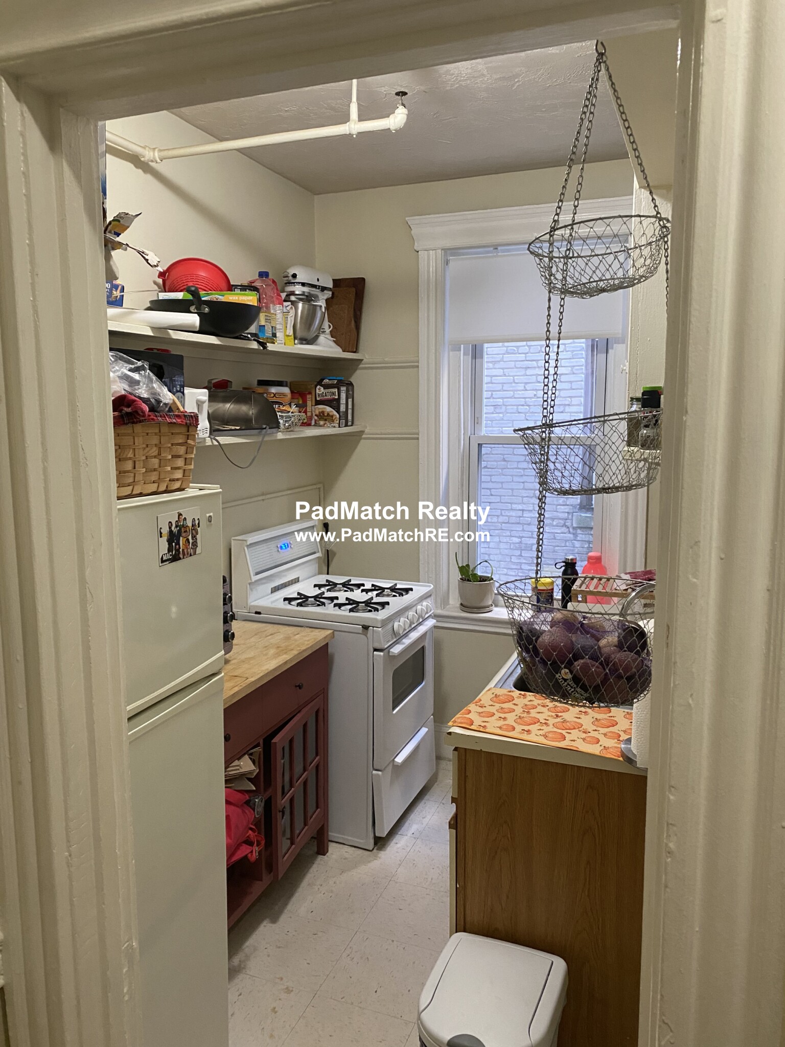 368 Riverway, Mission Hill