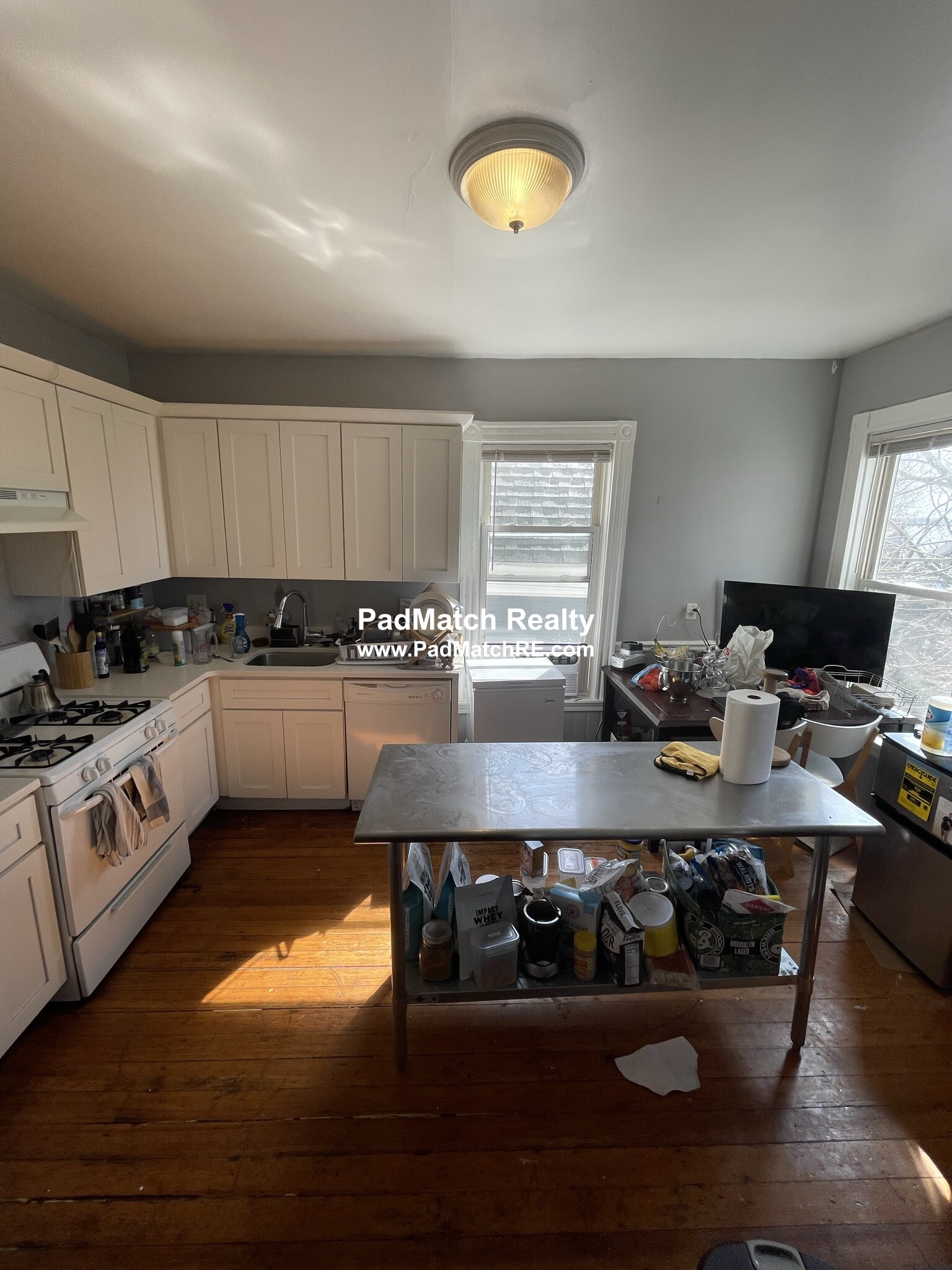 93 Sheridan St, Jamaica Plain