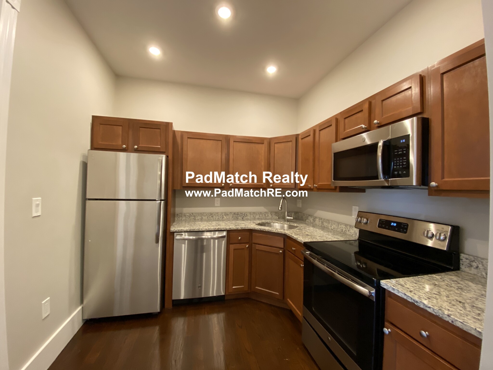 45 Bay State Rd, Fenway