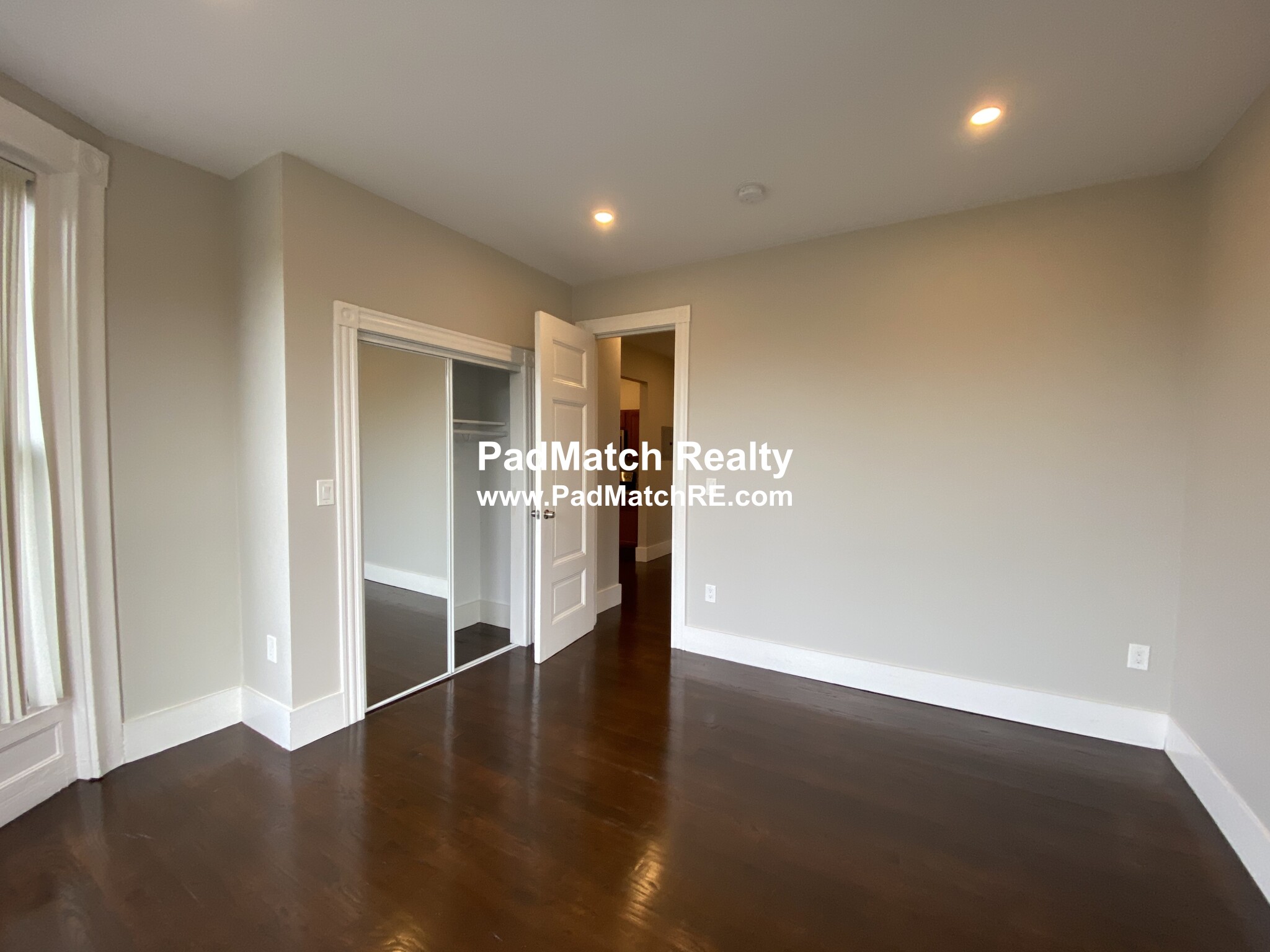 45 Bay State Rd, Fenway