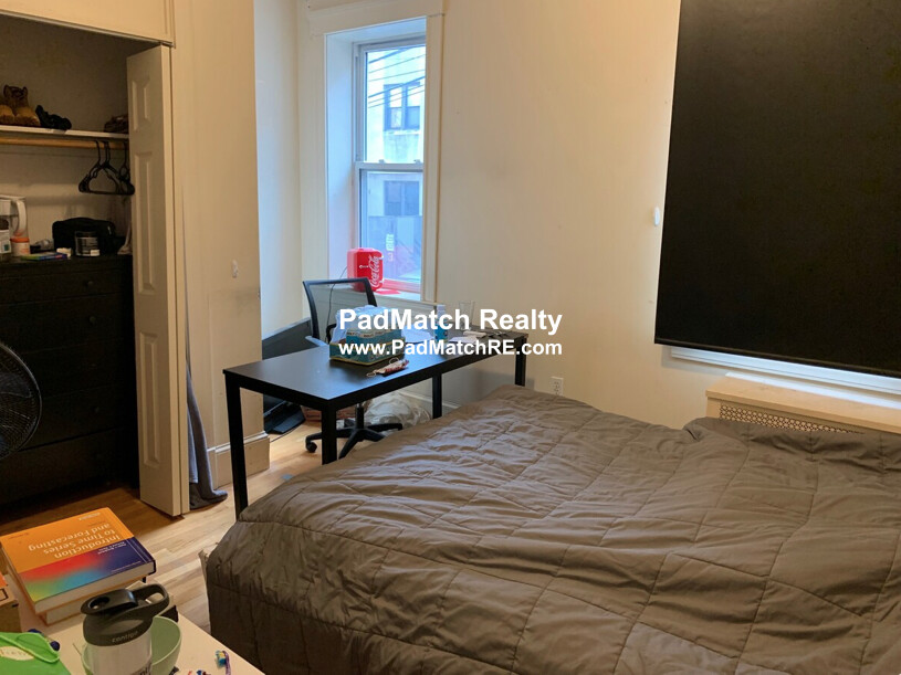 21 Aberdeen St, Fenway