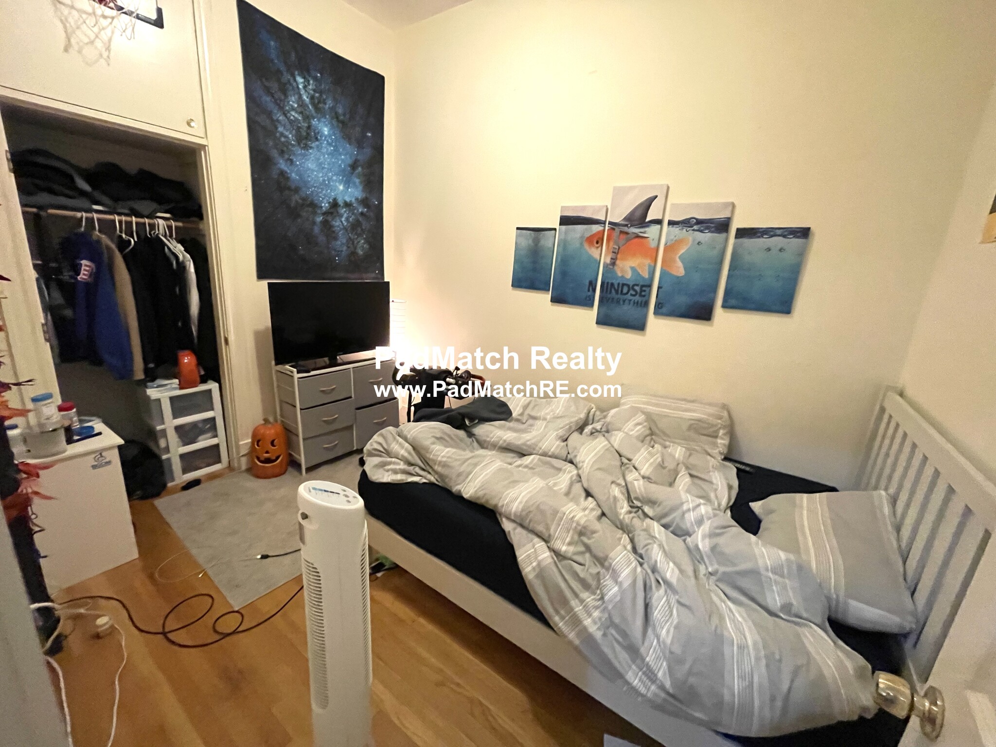 21 Aberdeen St, Fenway