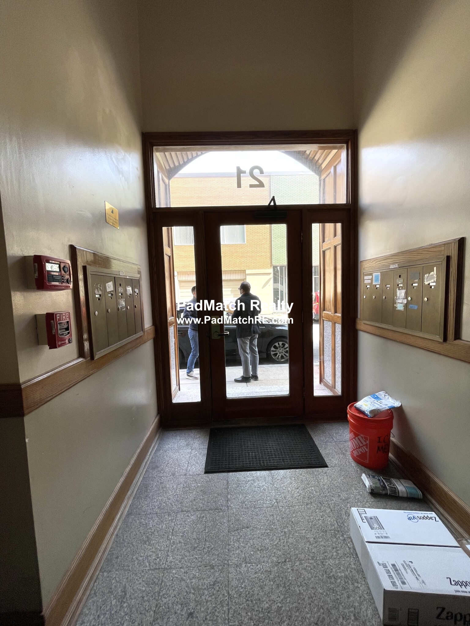 21 Aberdeen St, Fenway