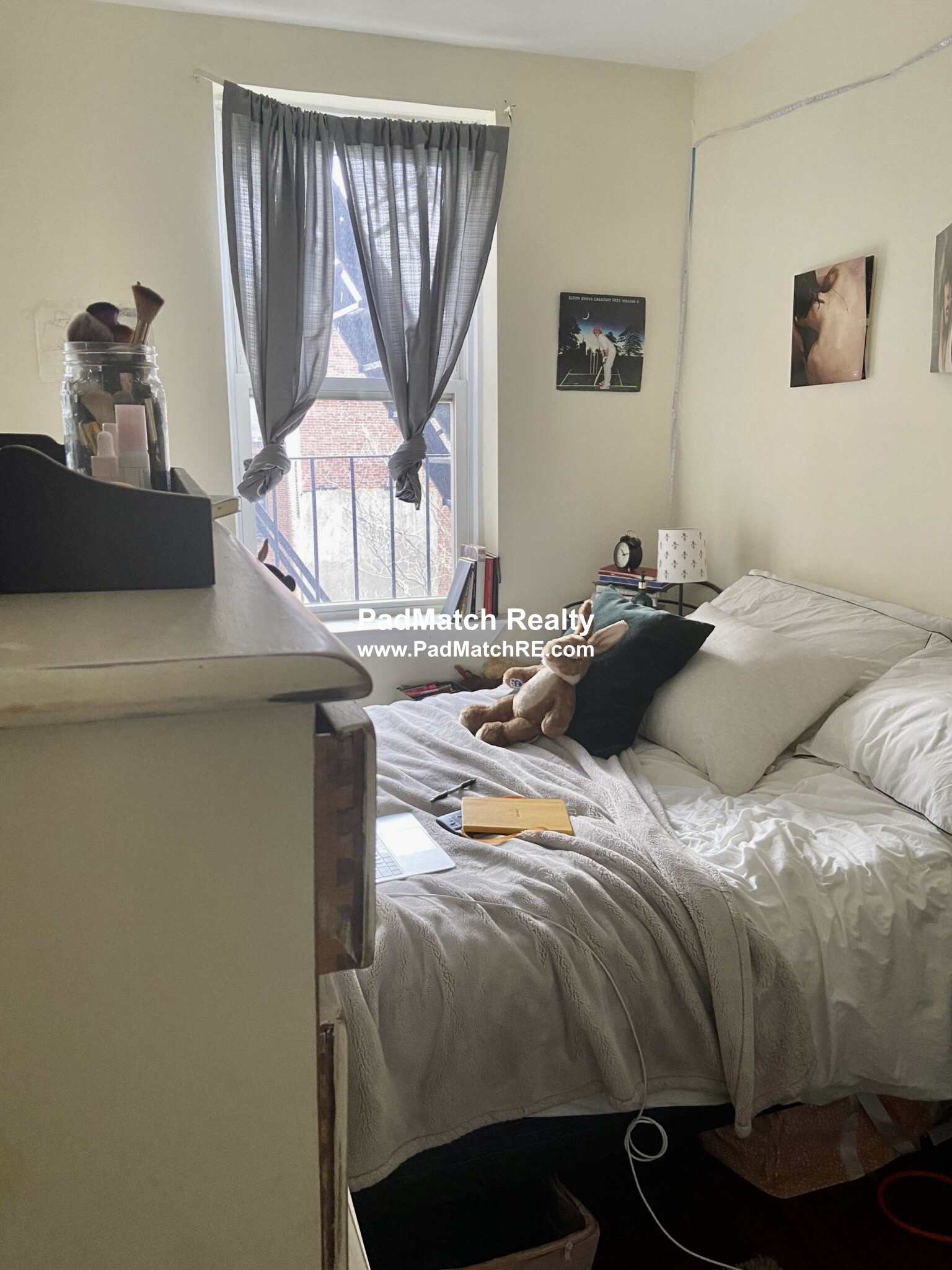 70 Joy St, Beacon Hill