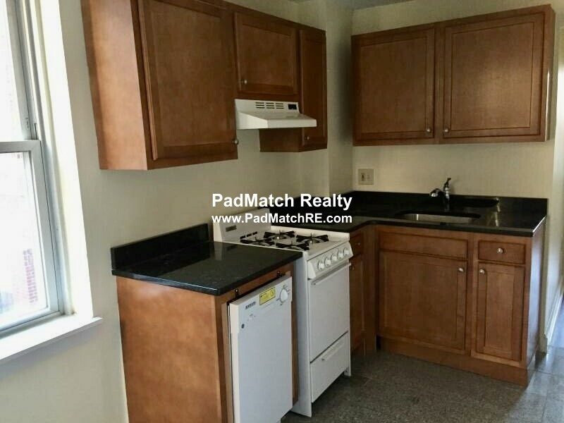 70 Joy St, Beacon Hill