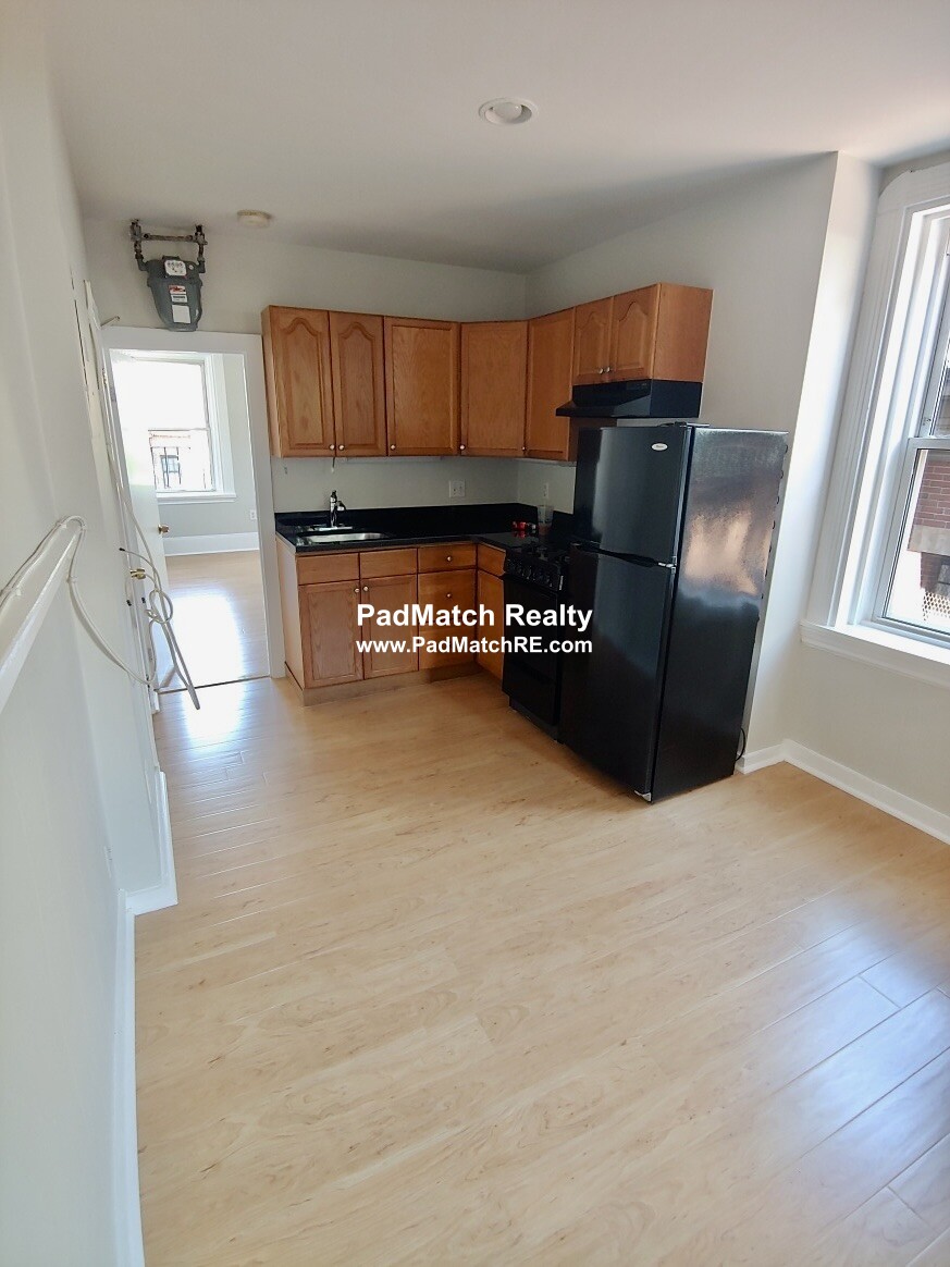 70 Joy St, Beacon Hill