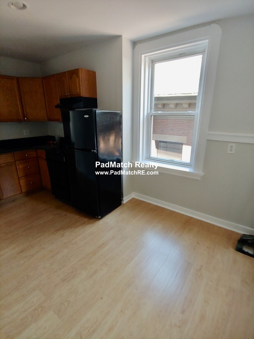 70 Joy St, Beacon Hill