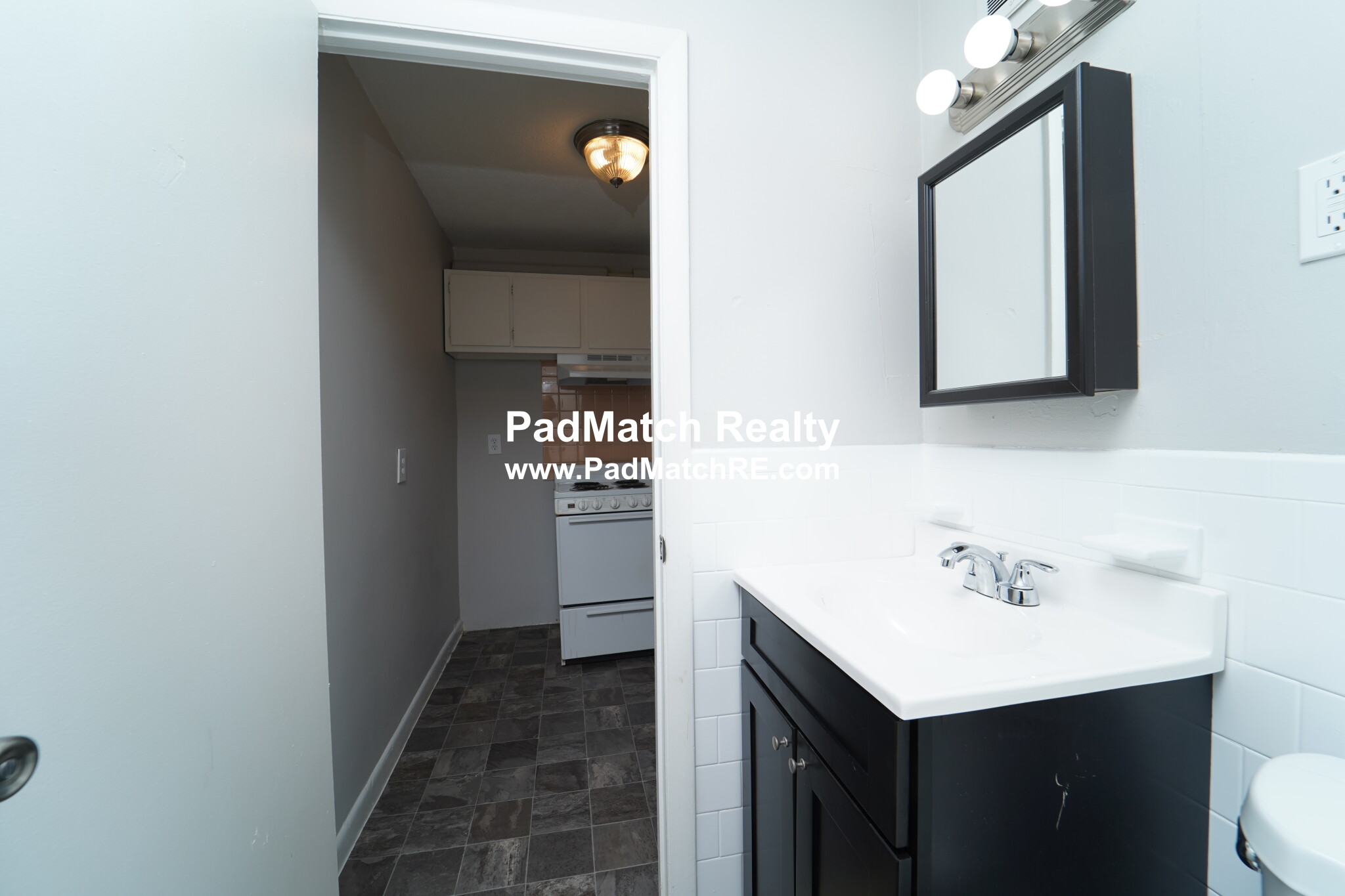 317 Revere St, Canton