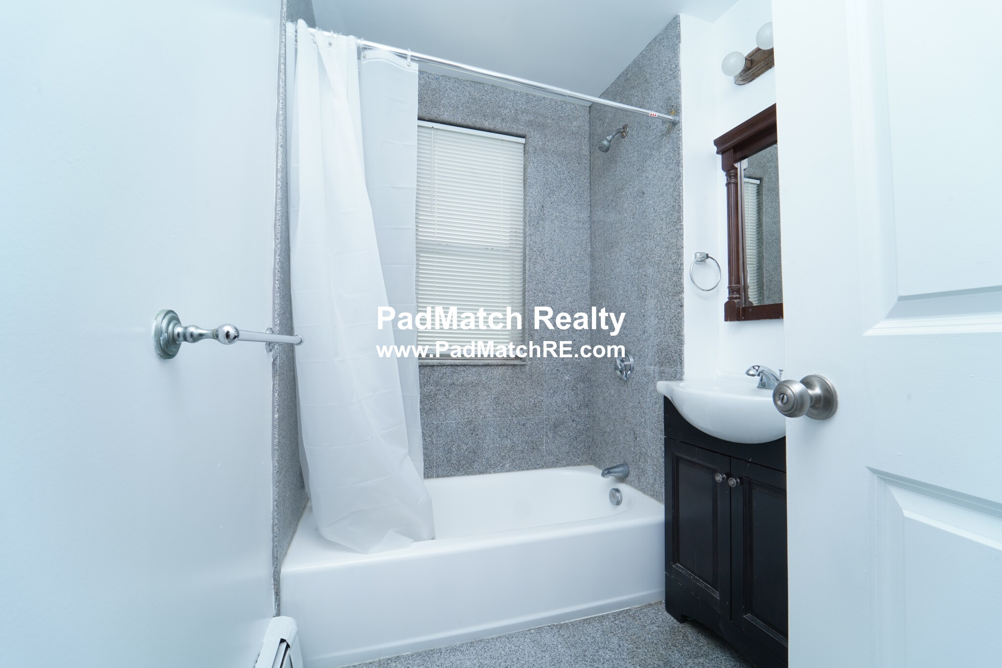 16 Bird St, Dorchester