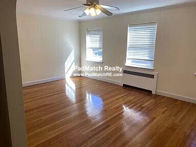 24 Fairbanks St, Washington Square