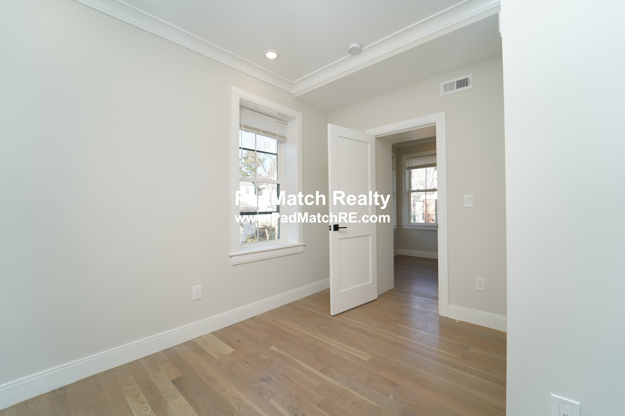 47 Englewood Ave, Brighton