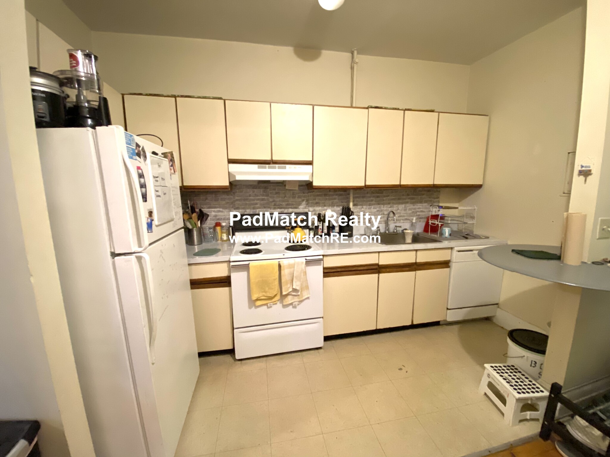 1292 Commonwealth Ave, Allston