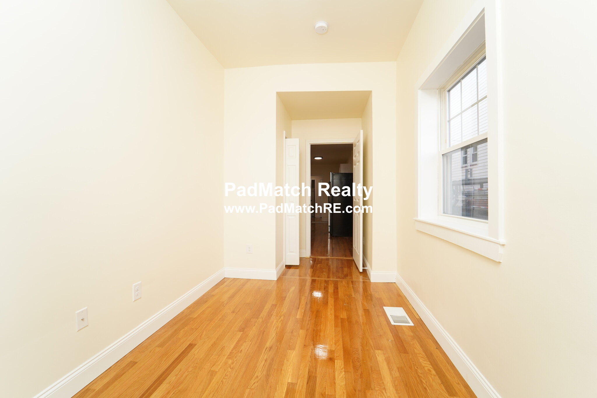 523 3rd St, South Boston