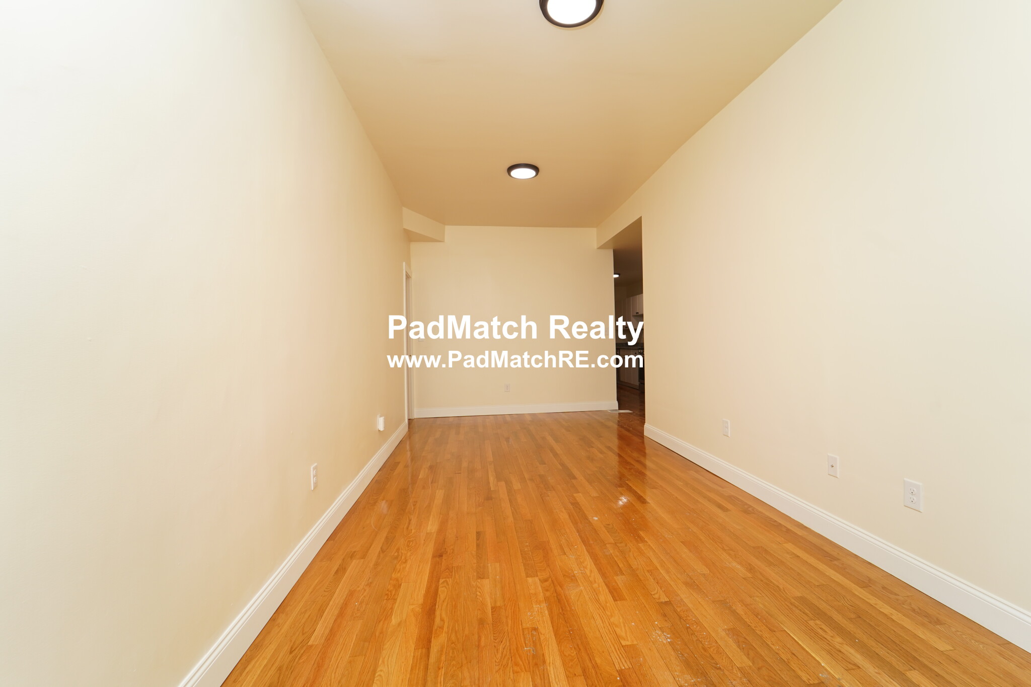 523 3rd St, South Boston