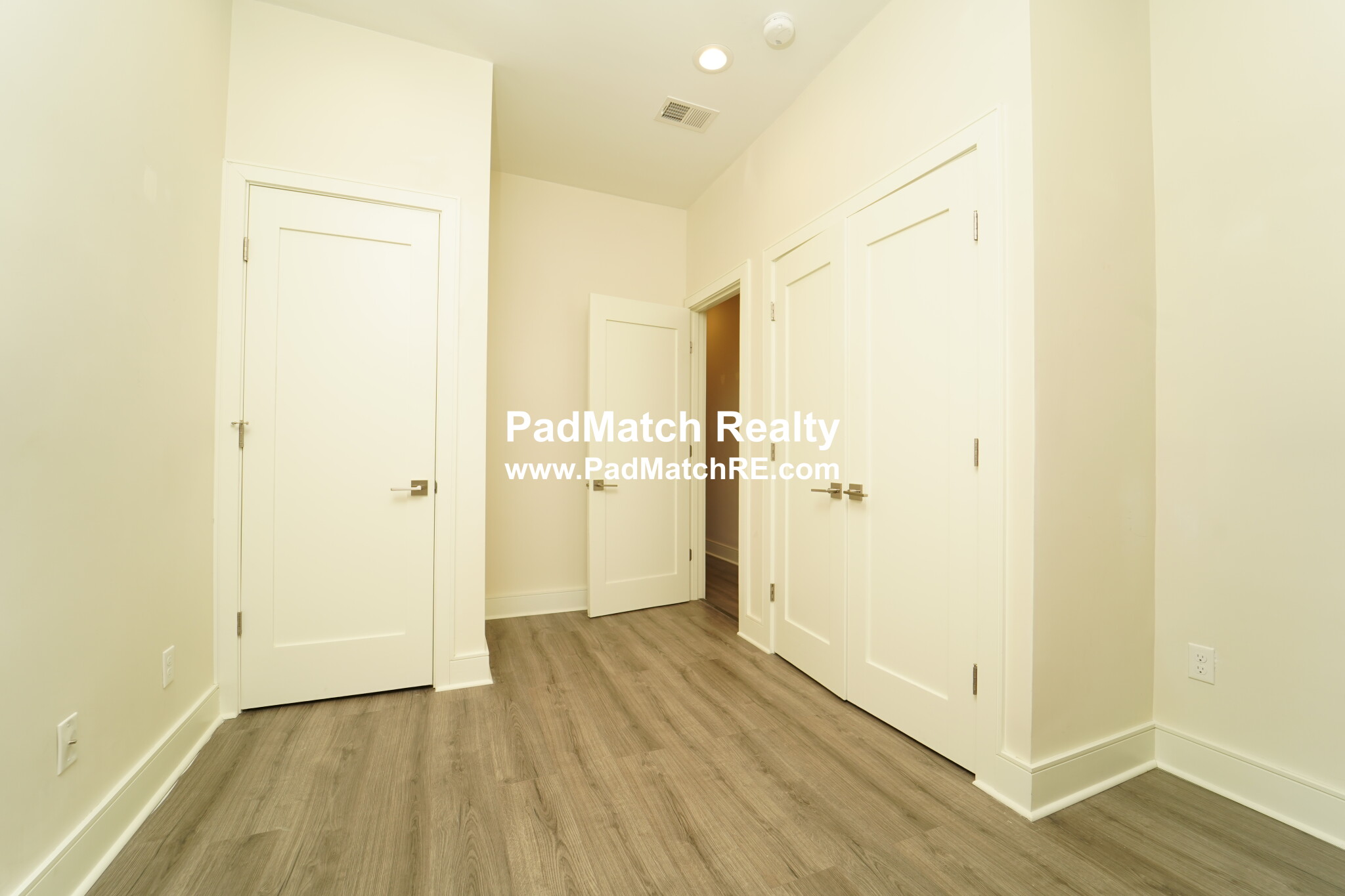 64 Chelsea St, East Boston