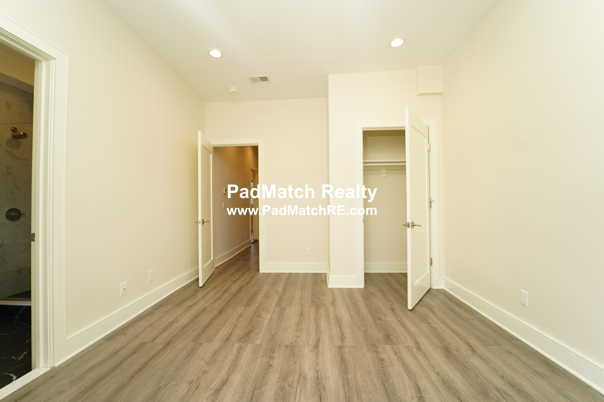 64 Chelsea St, East Boston