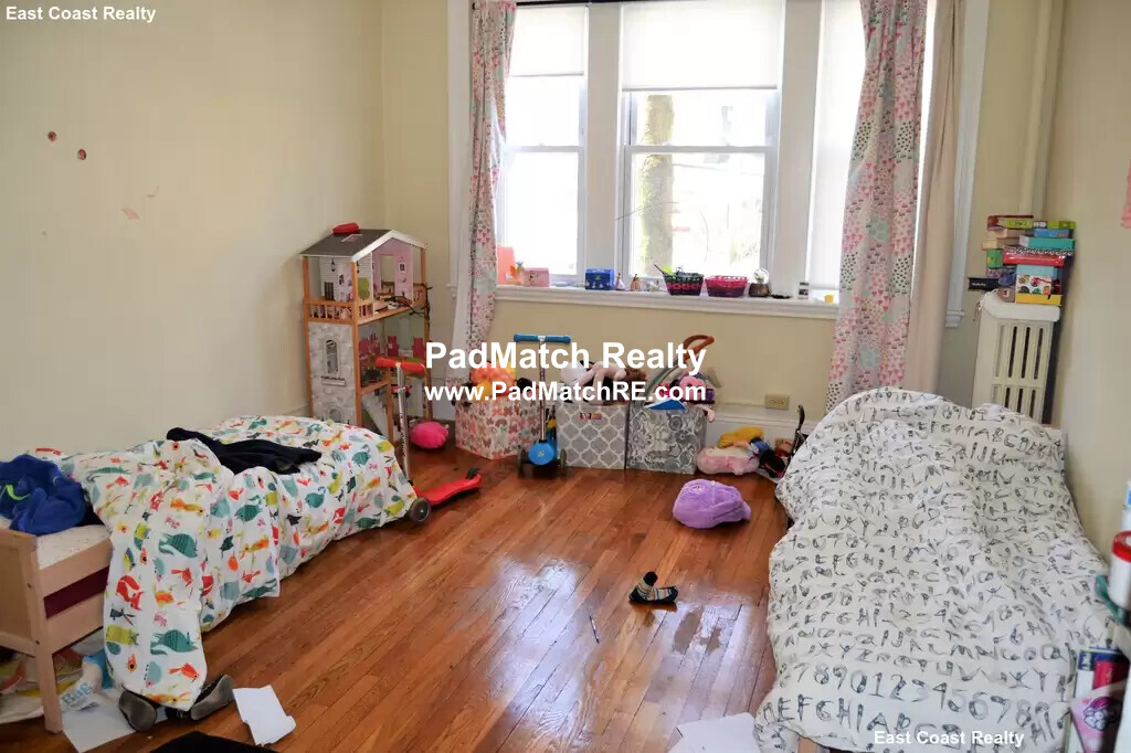 45 Chestnut Hill Ave, Brighton