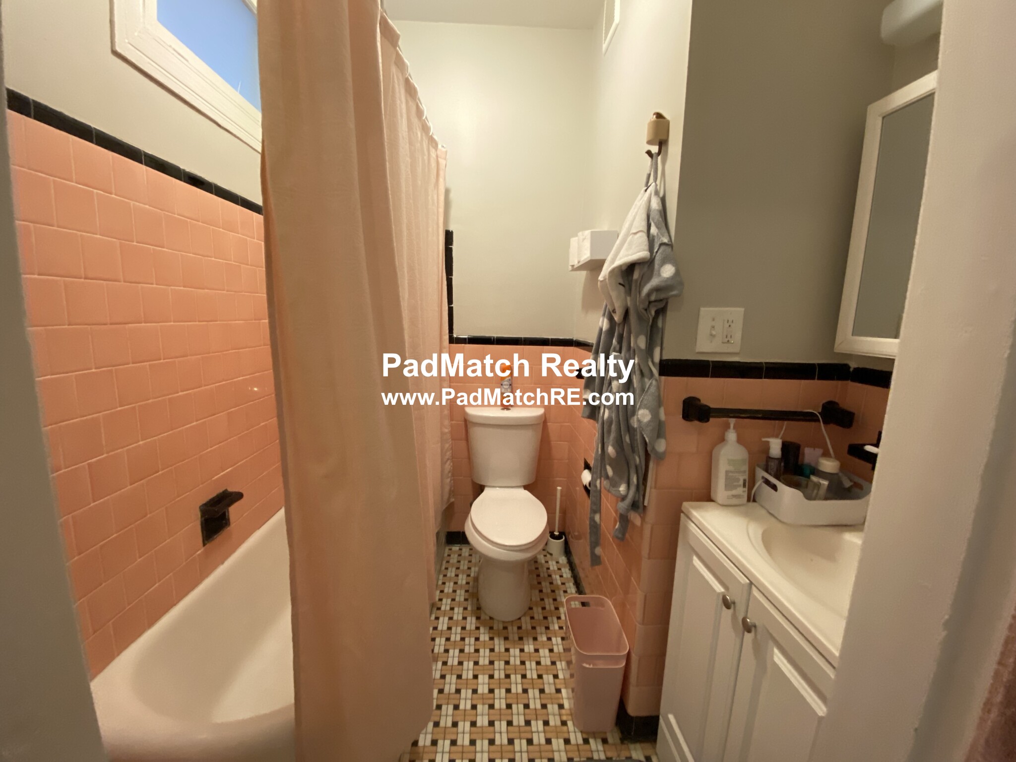 9 Sewall Ave, Coolidge Corner