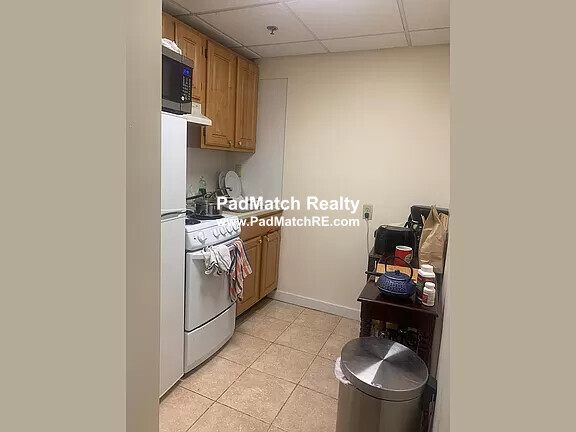 62 Boylston St, Downtown