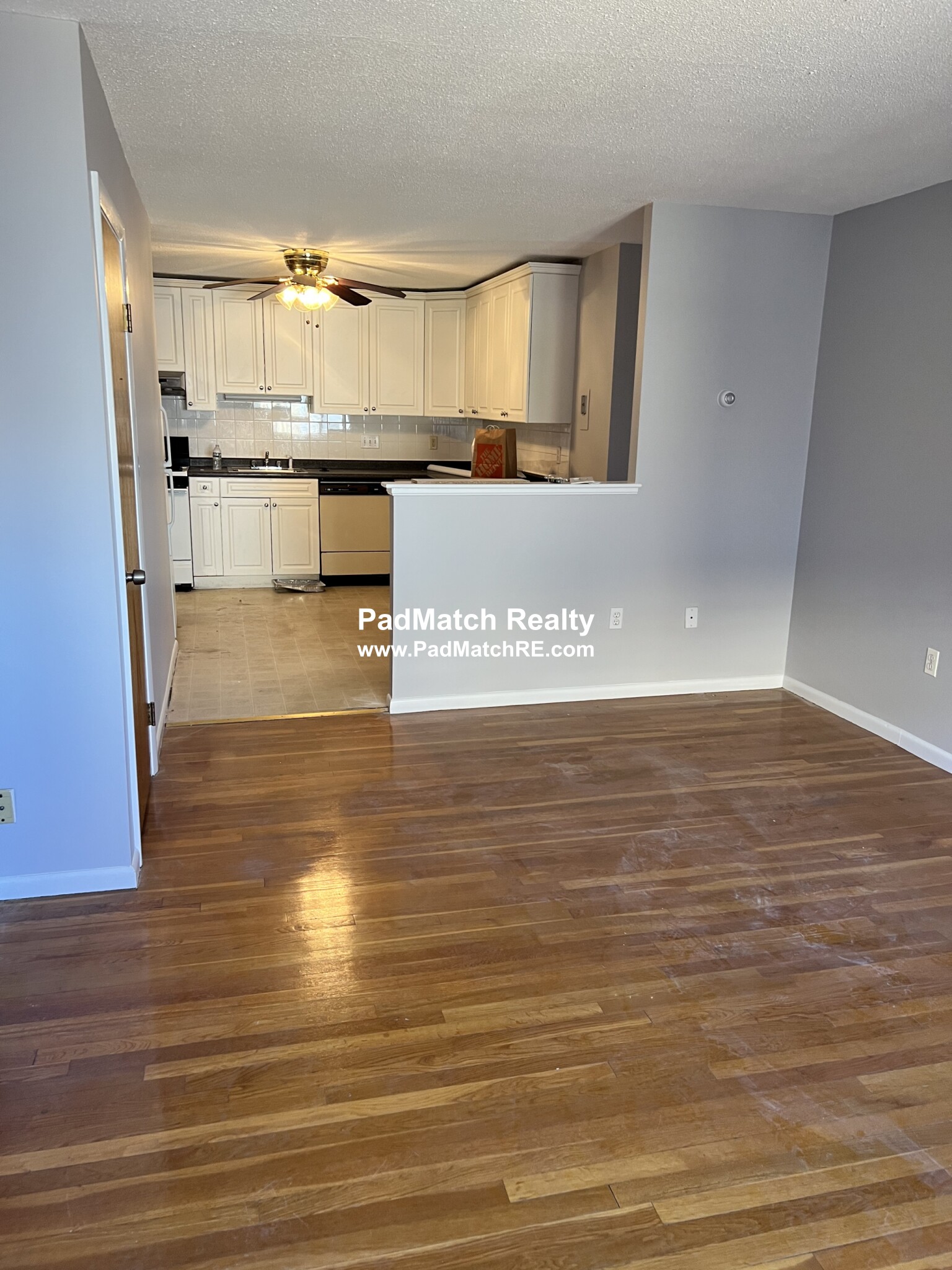 805 Mount Auburn St, Watertown