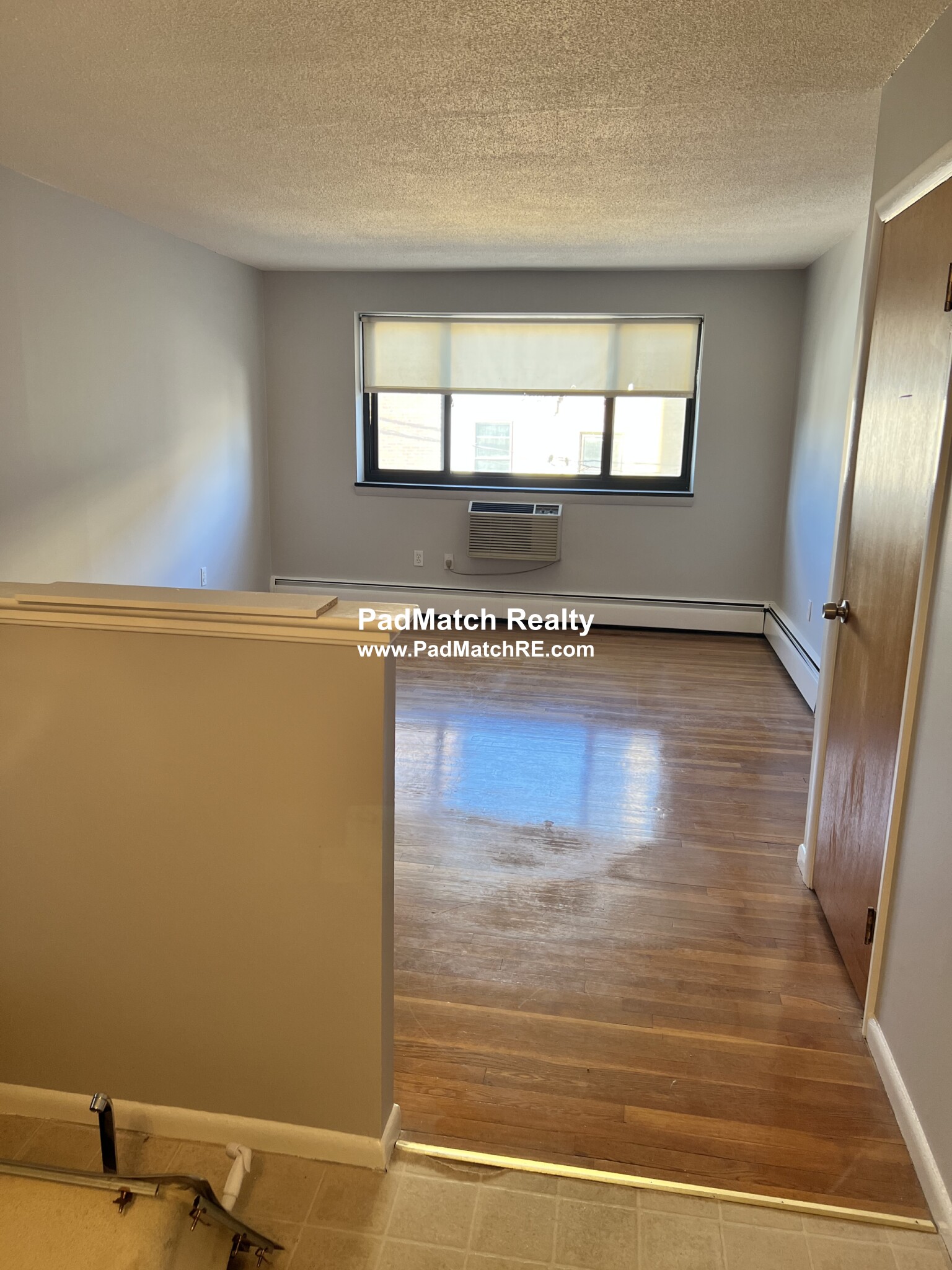 805 Mount Auburn St, Watertown