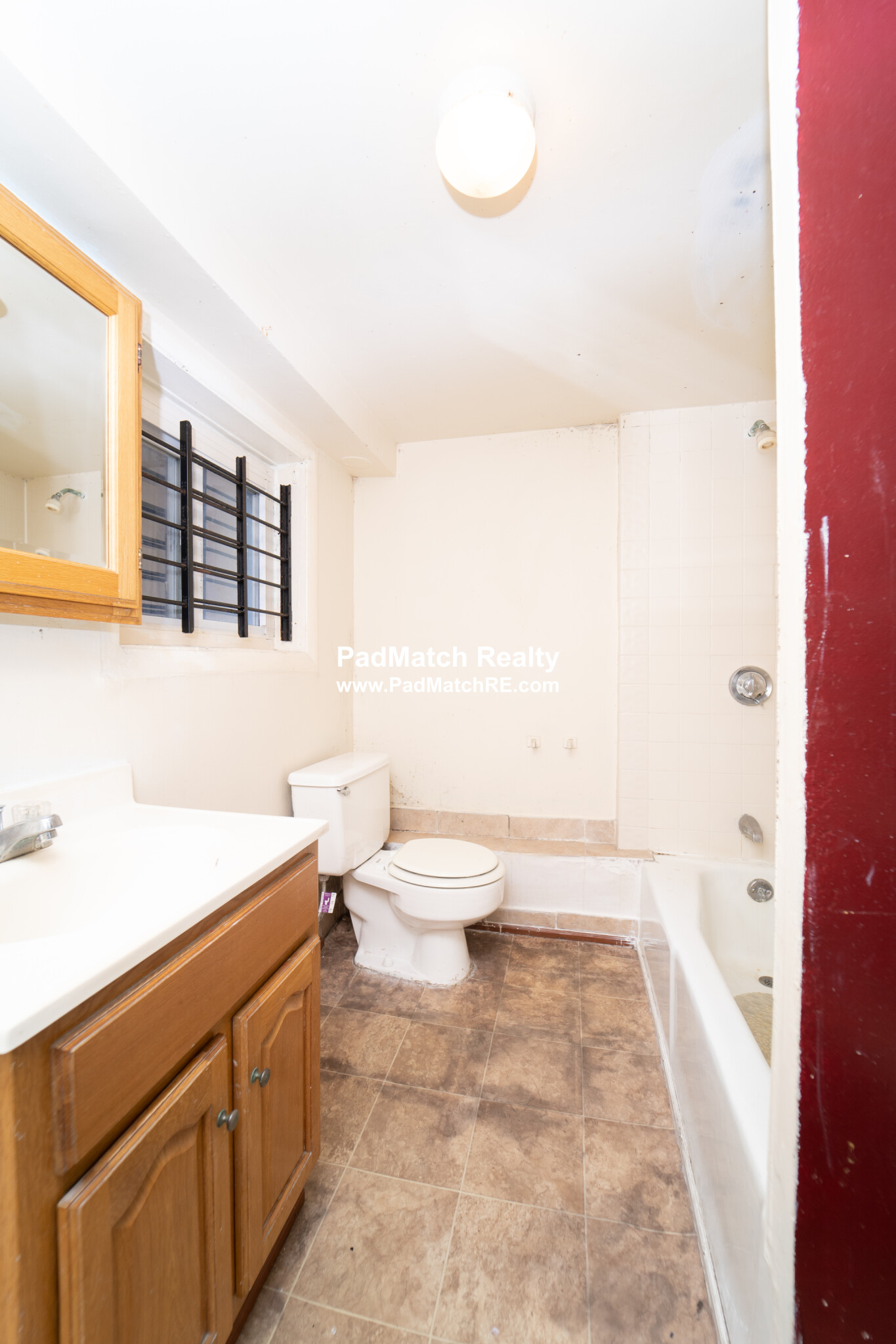 1292 Commonwealth Ave, Allston