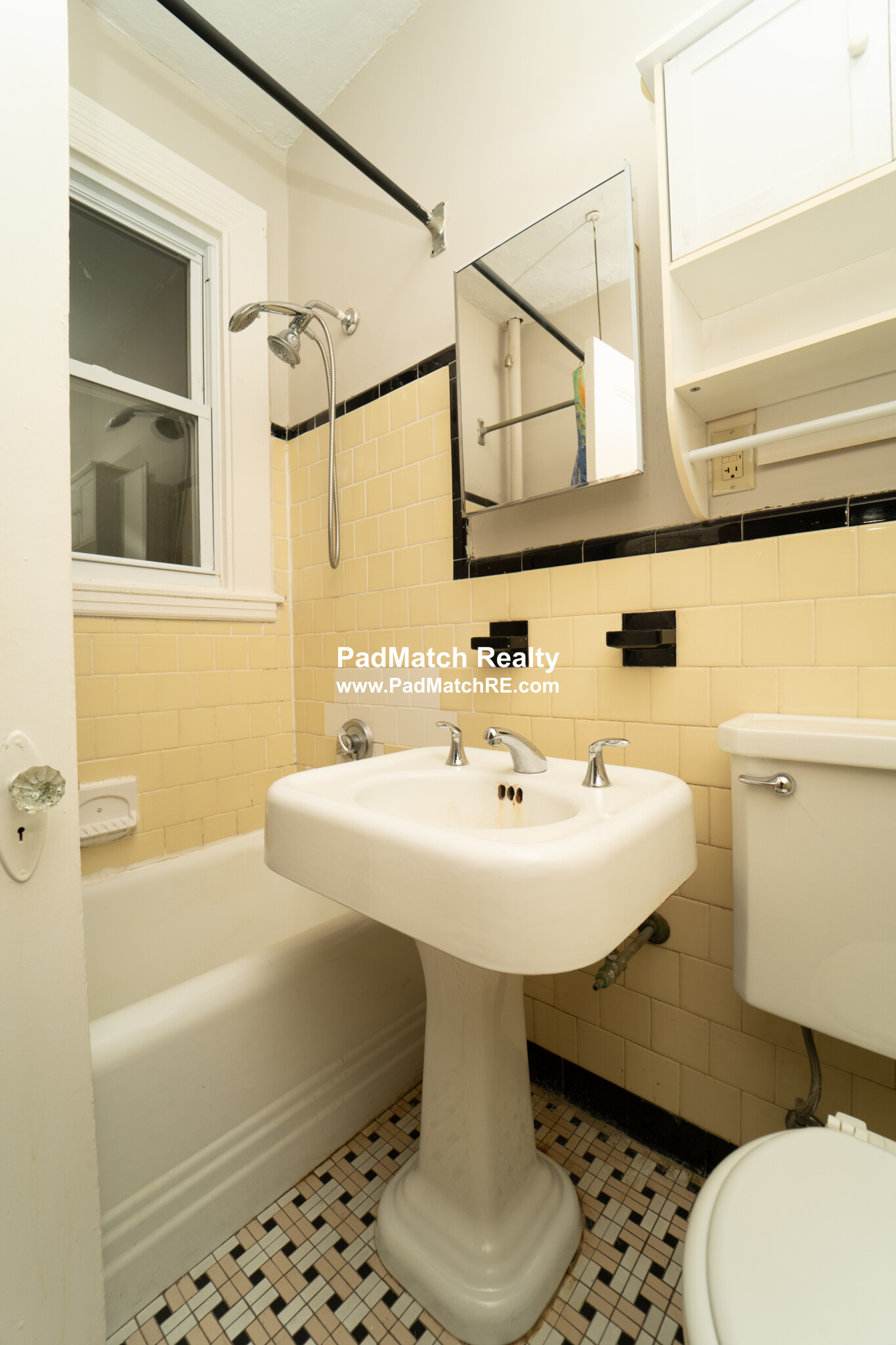 9 Sewall Ave, Coolidge Corner