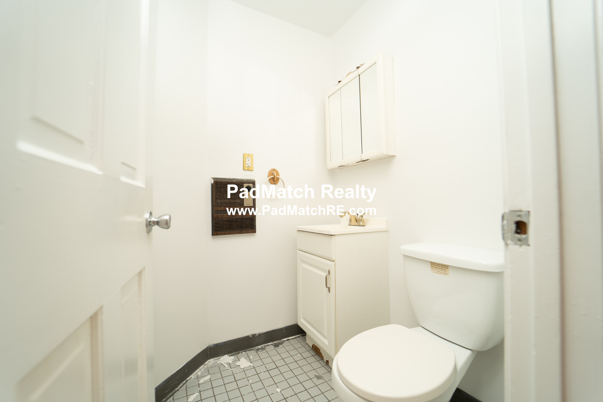 6 Bowdoin Park, Dorchester