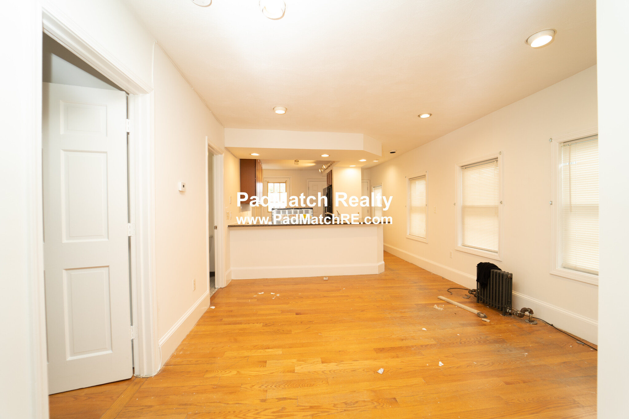 6 Bowdoin Park, Dorchester