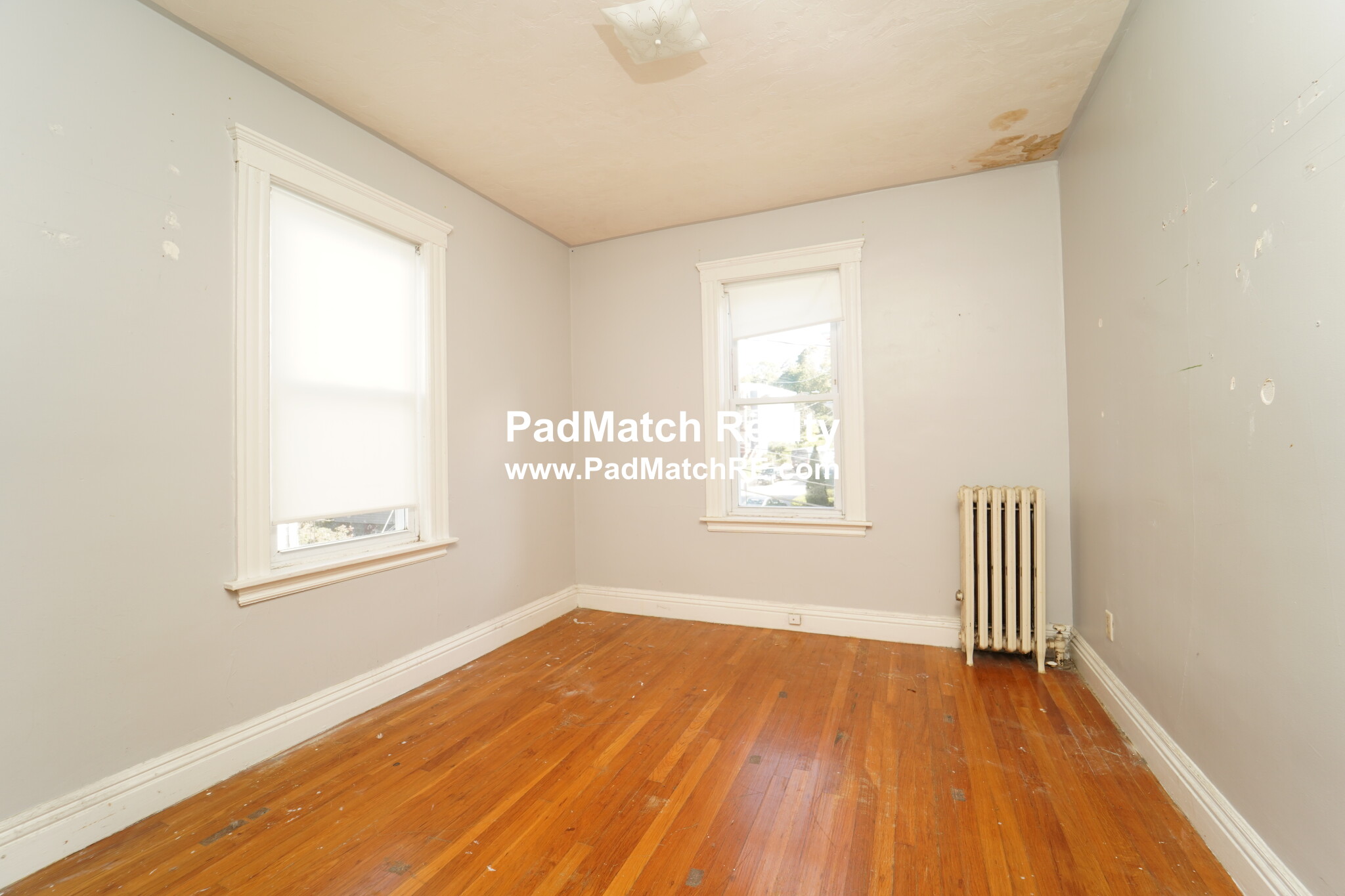 29 Lourdes Ave, Jamaica Plain