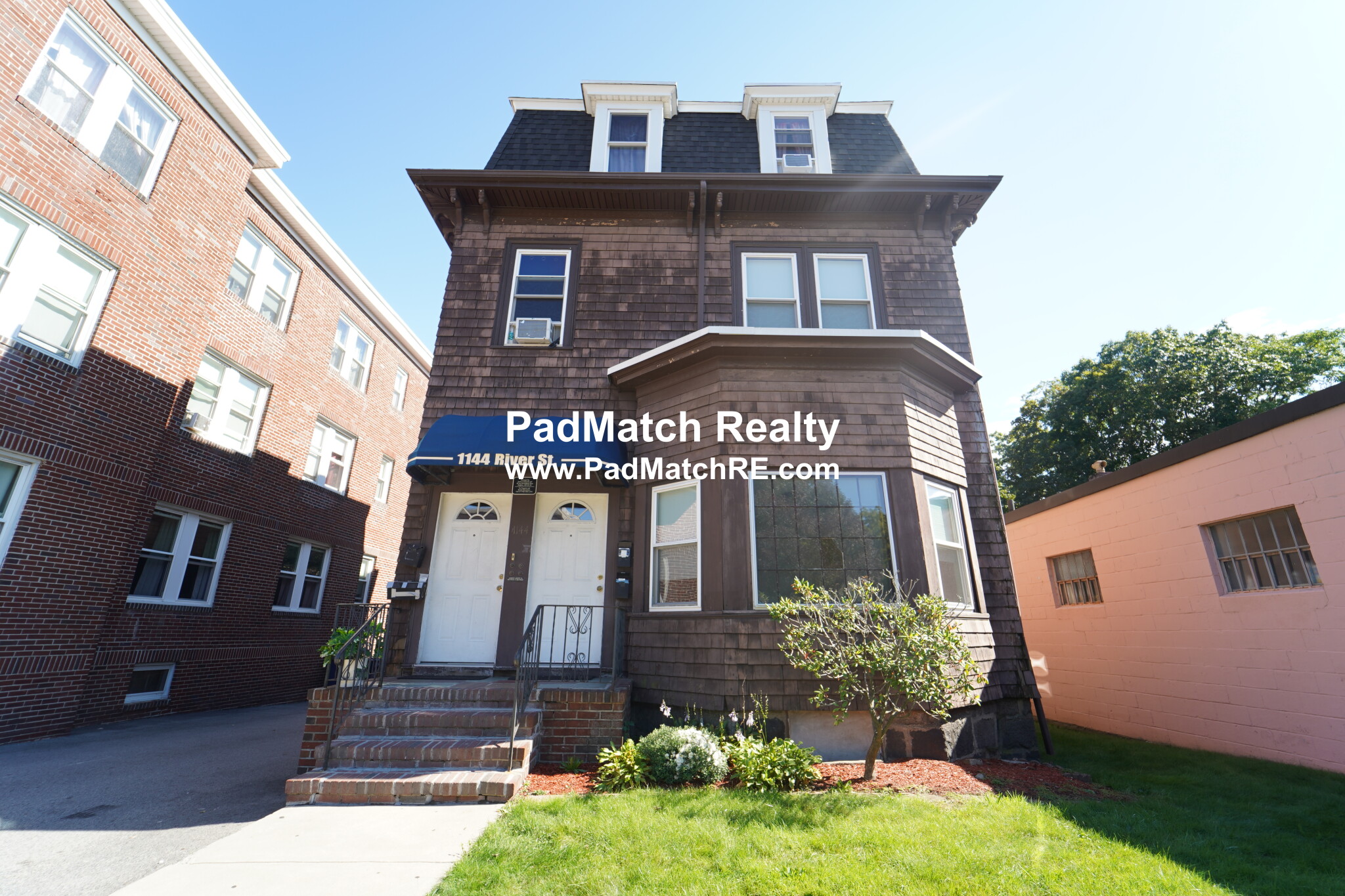 1144 River St, Hyde Park