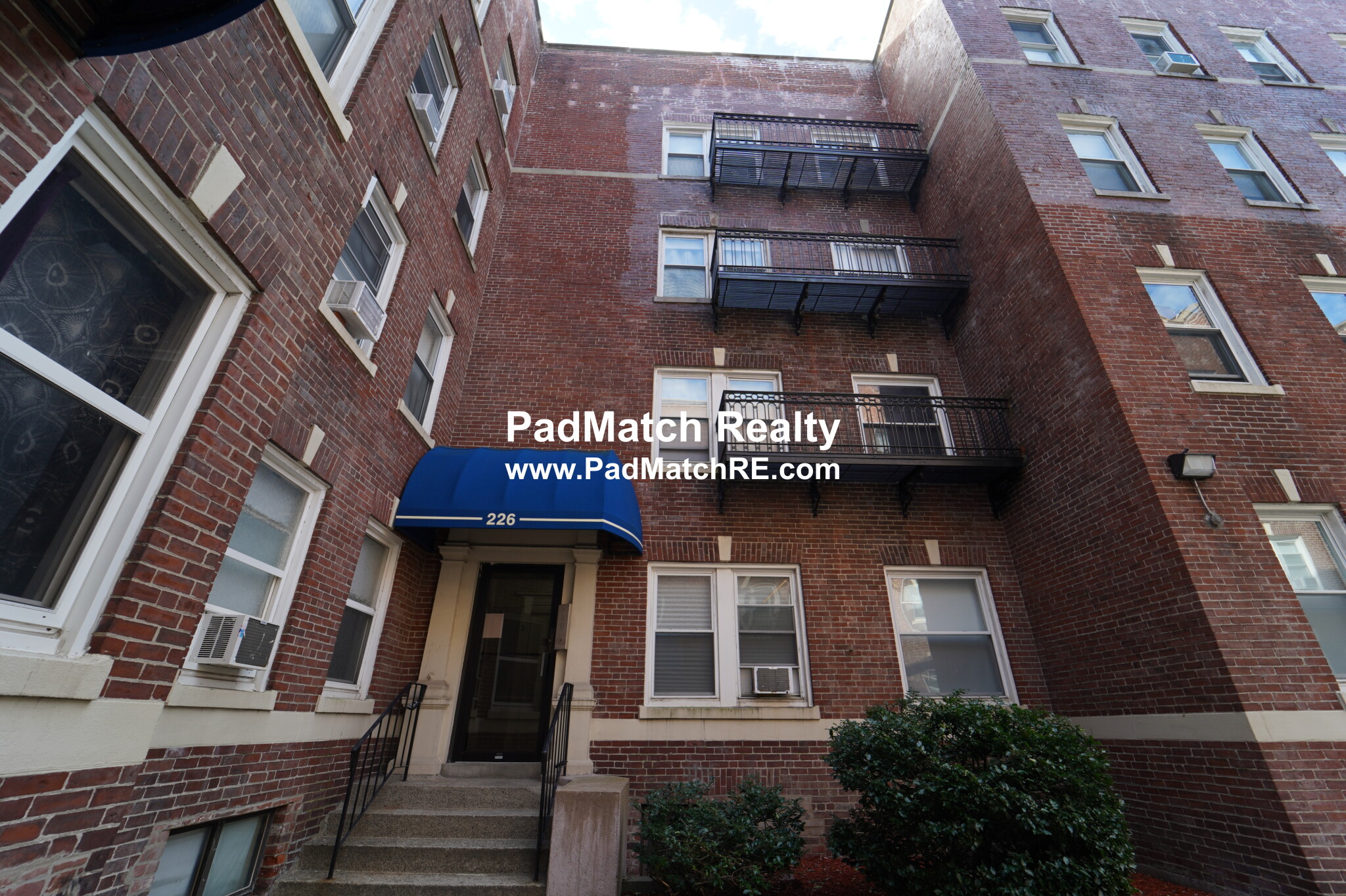 226 South St, Jamaica Plain