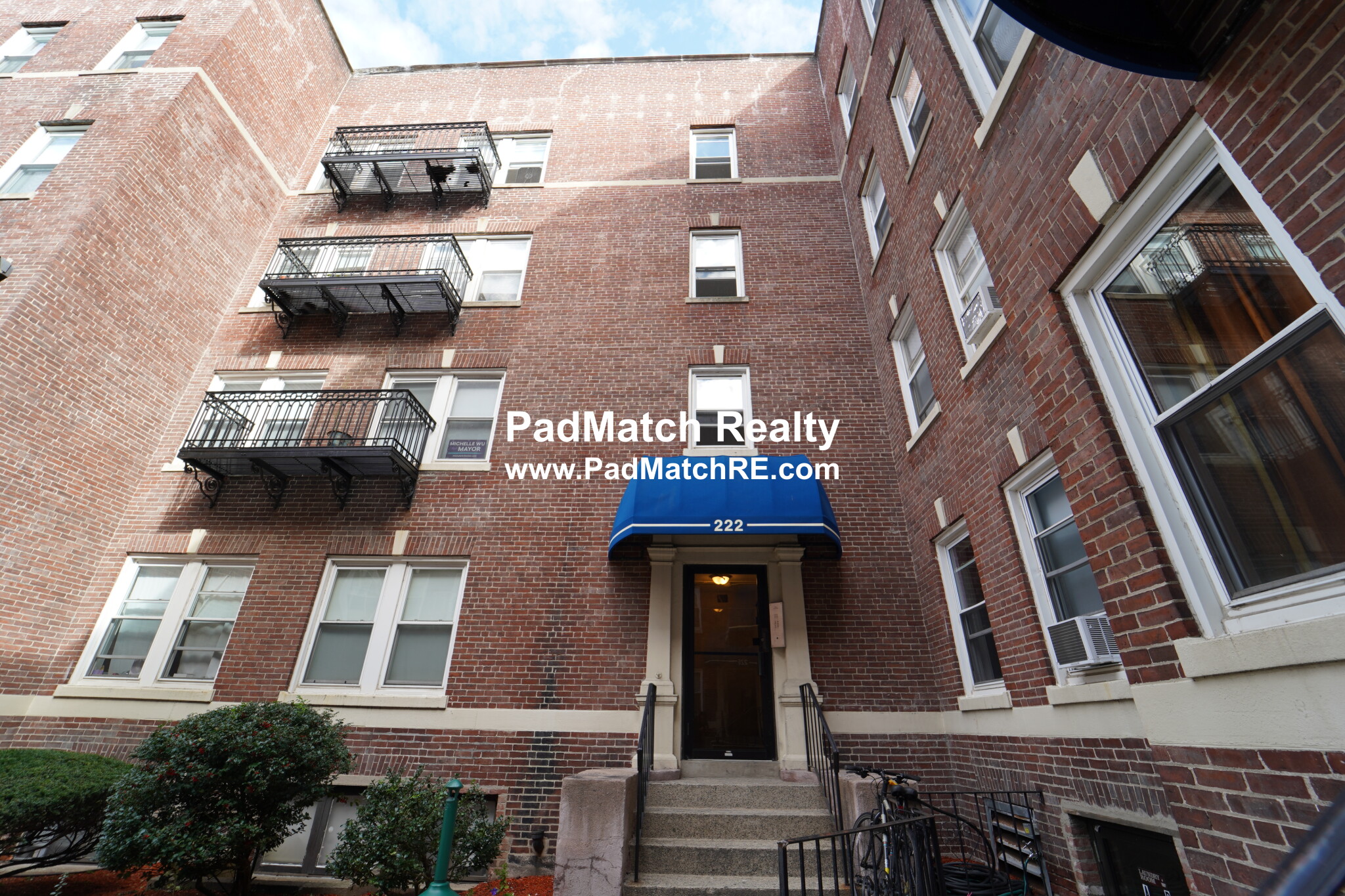 222 South St, Jamaica Plain