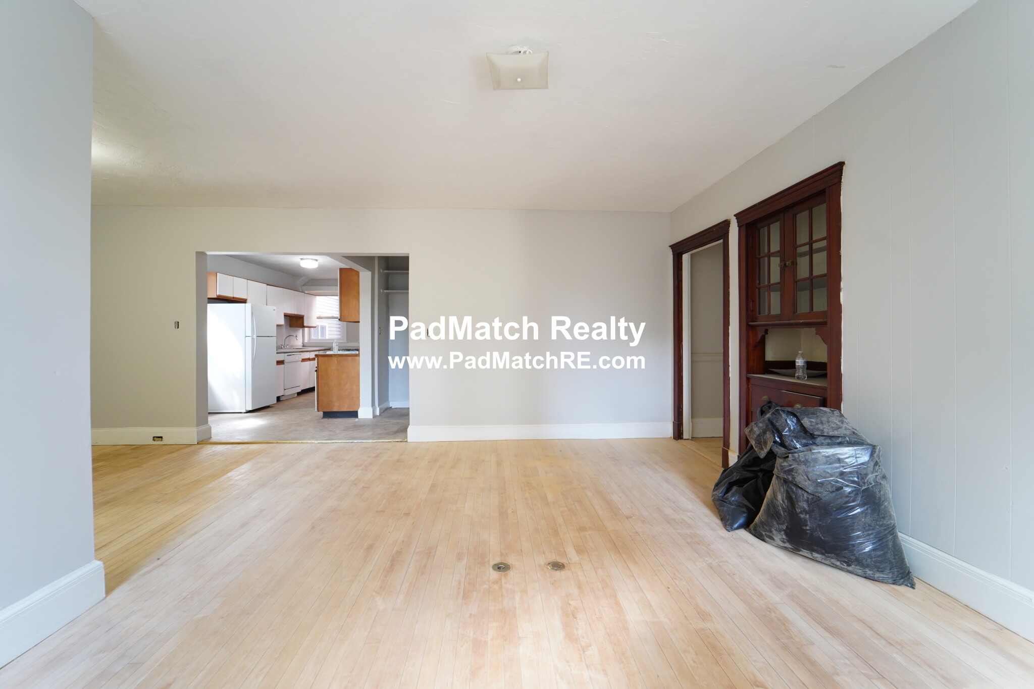 142 Davis Ave, Brookline Hills