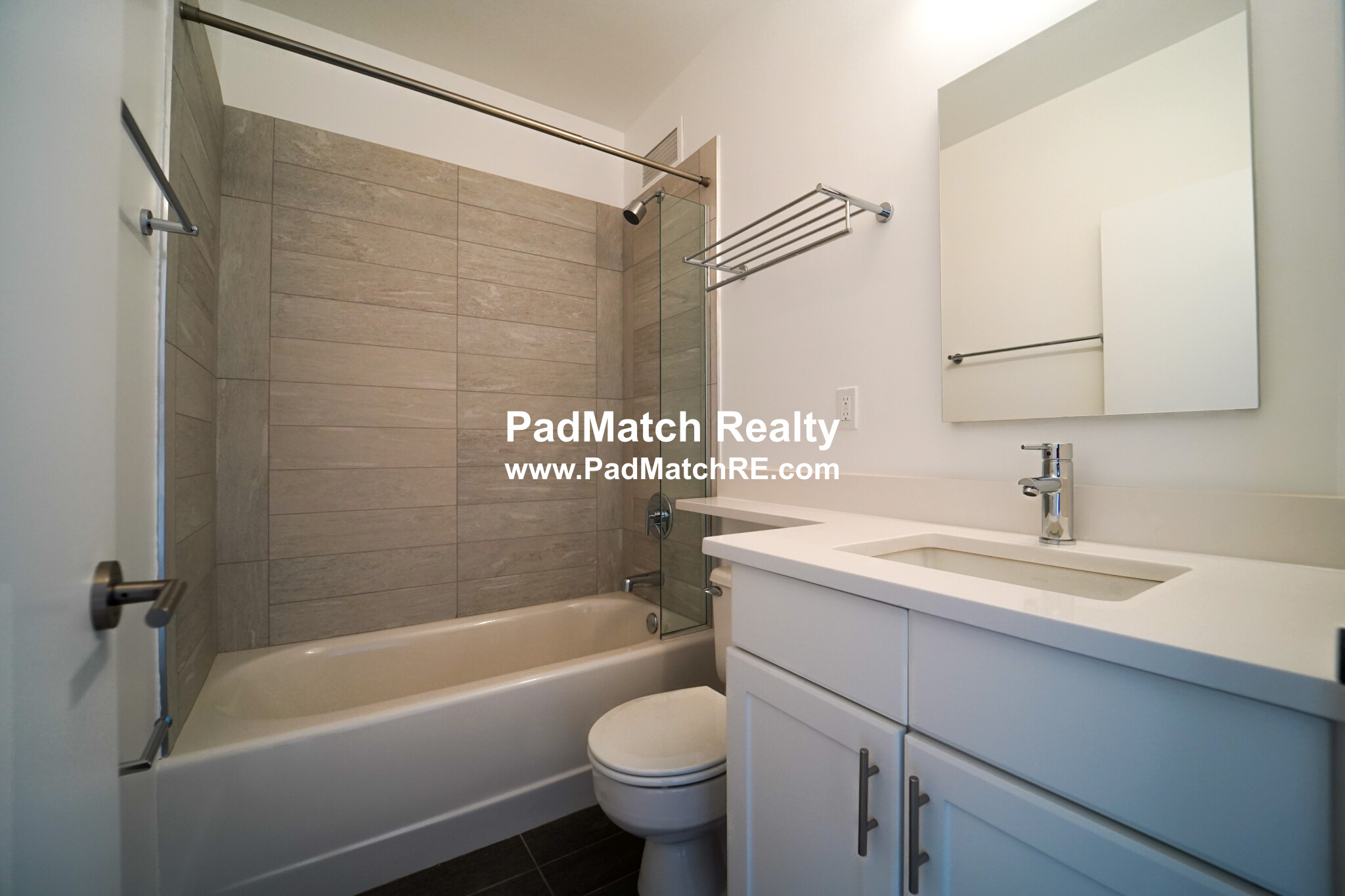 1 Devonshire Pl, East Boston