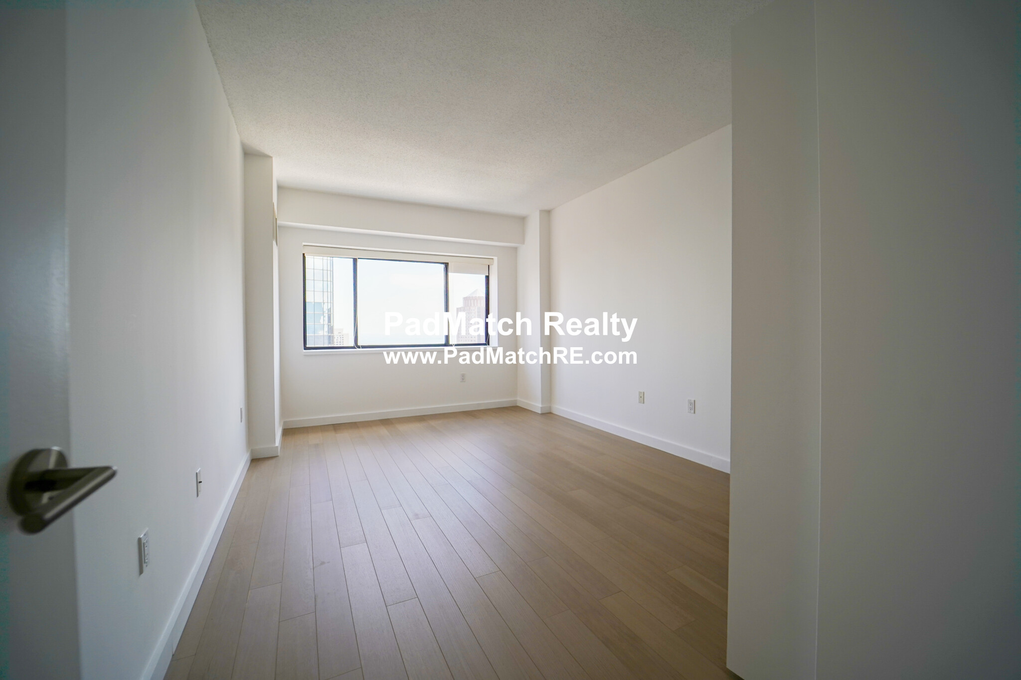 1 Devonshire Pl, East Boston