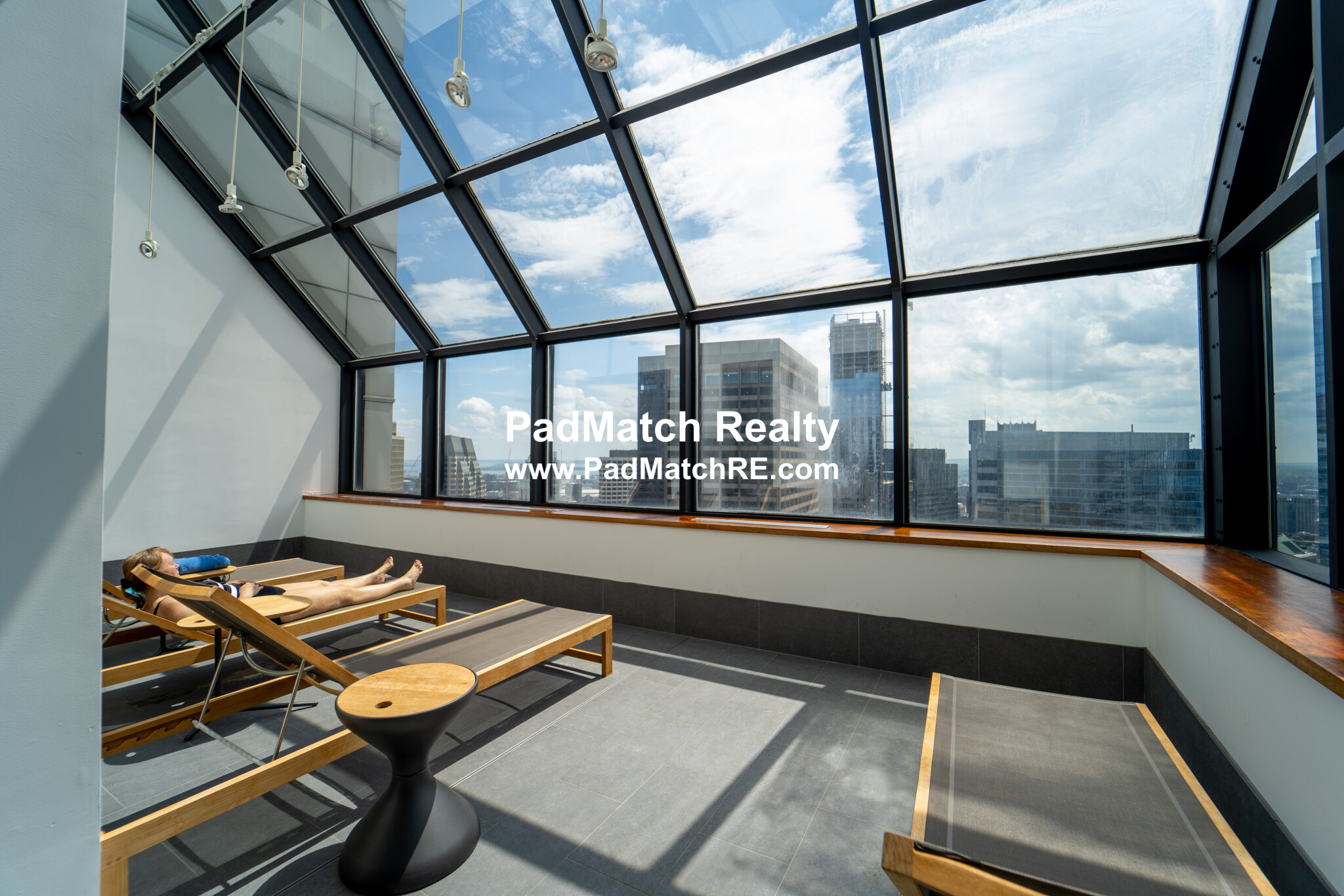 1 Devonshire Pl, Midtown