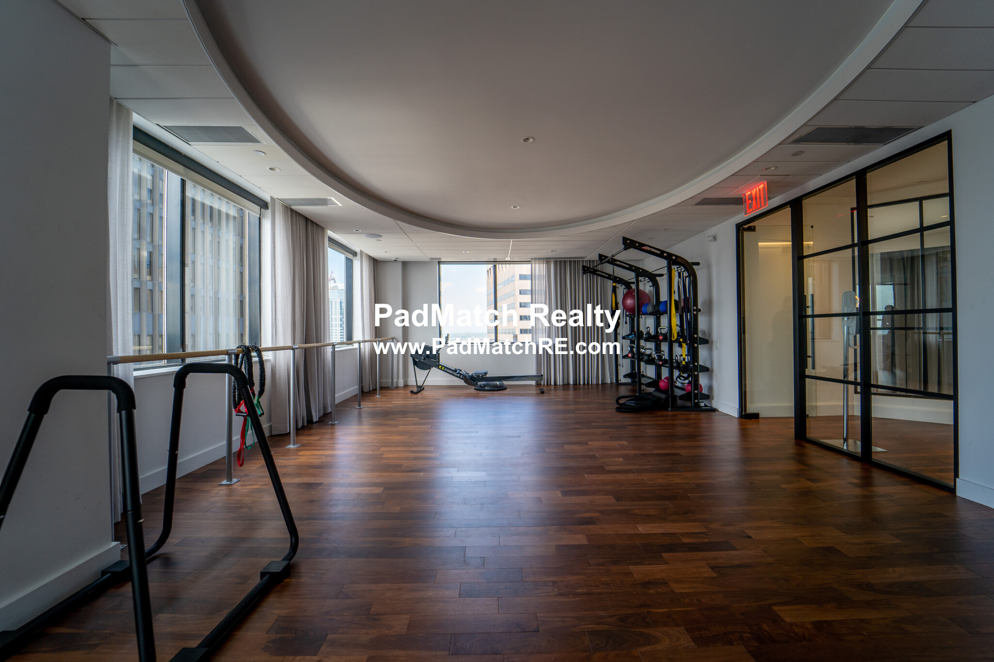 1 Devonshire Pl, Midtown