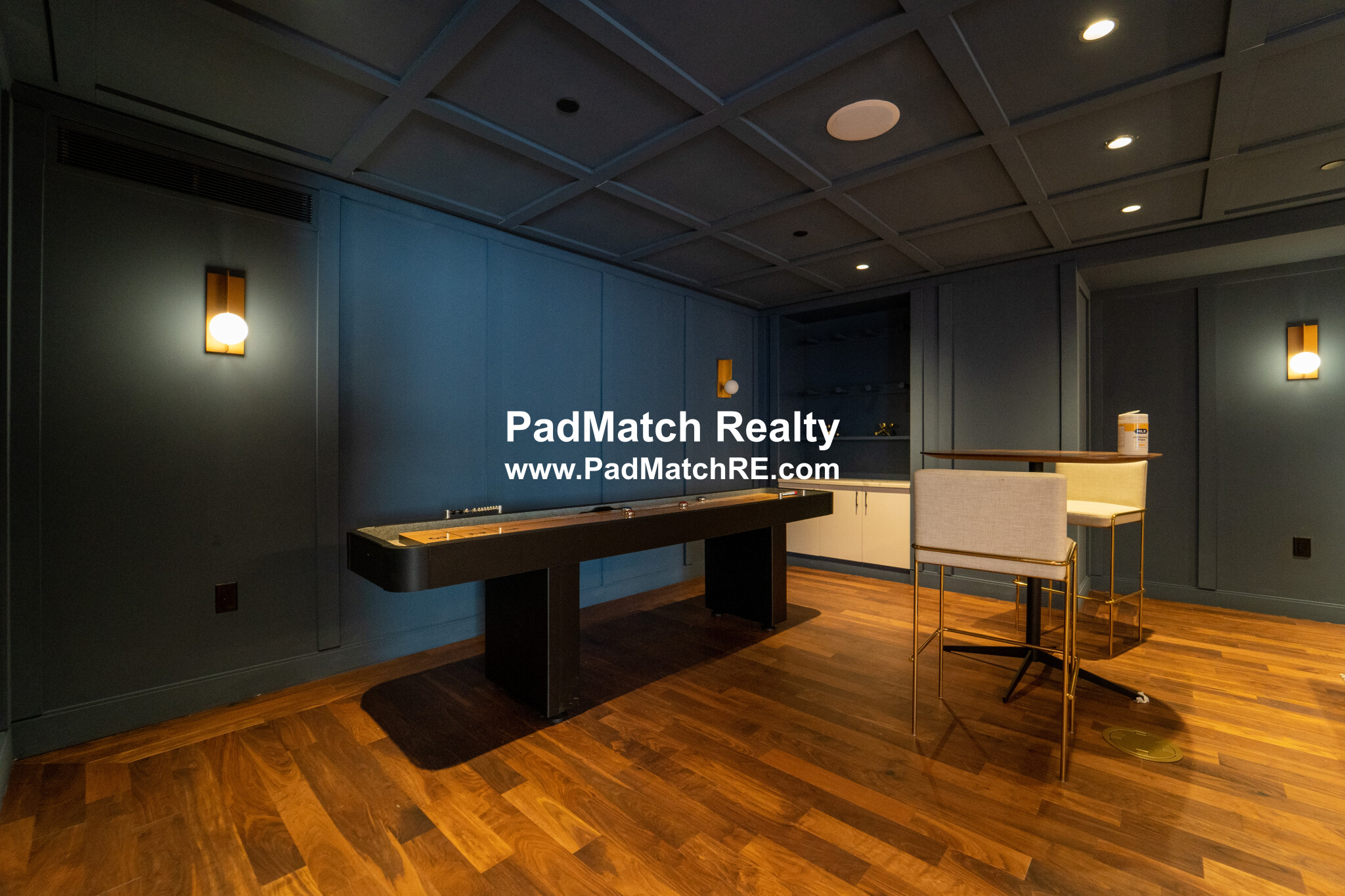 1 Devonshire Pl, Midtown