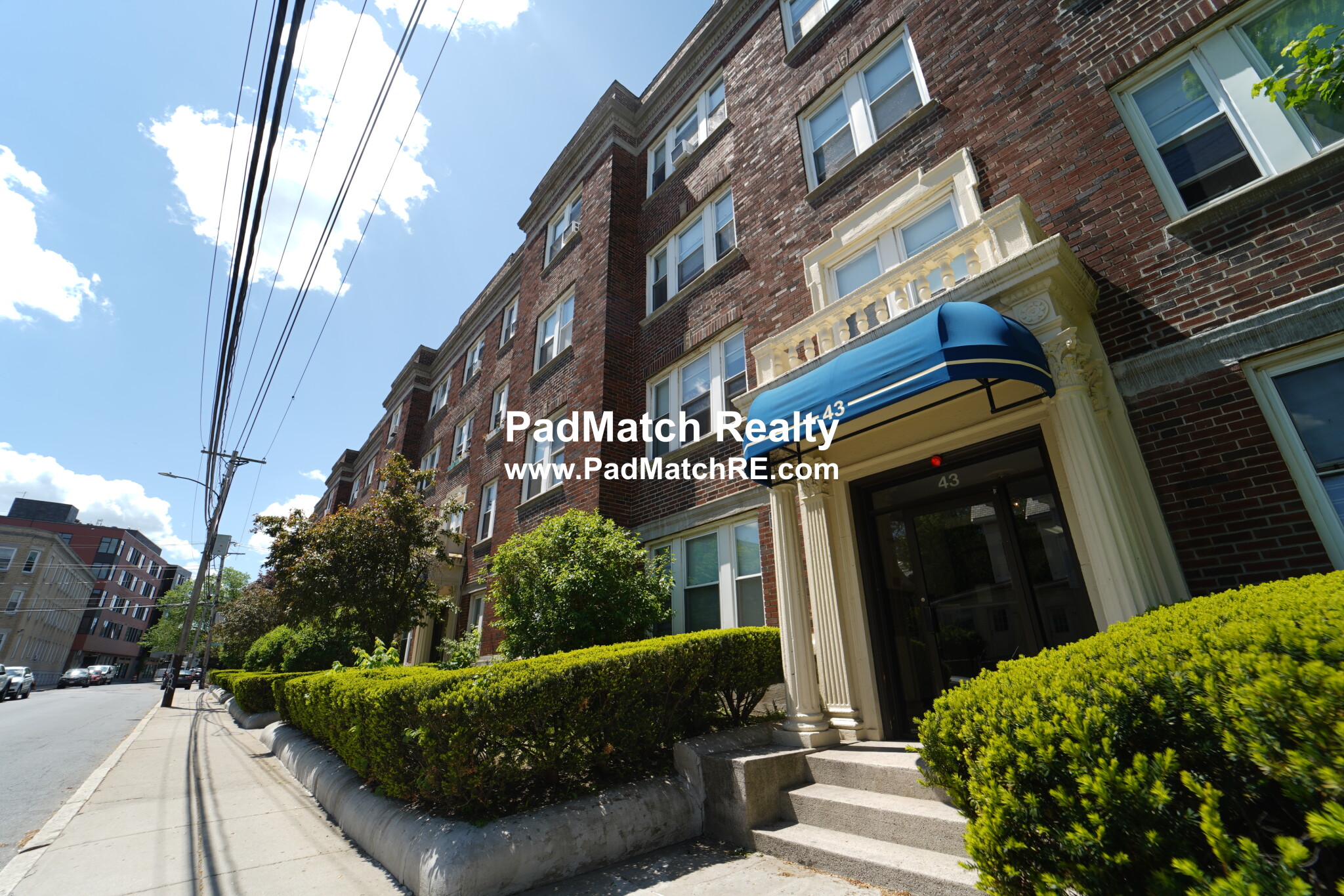 43 Linden St, Allston