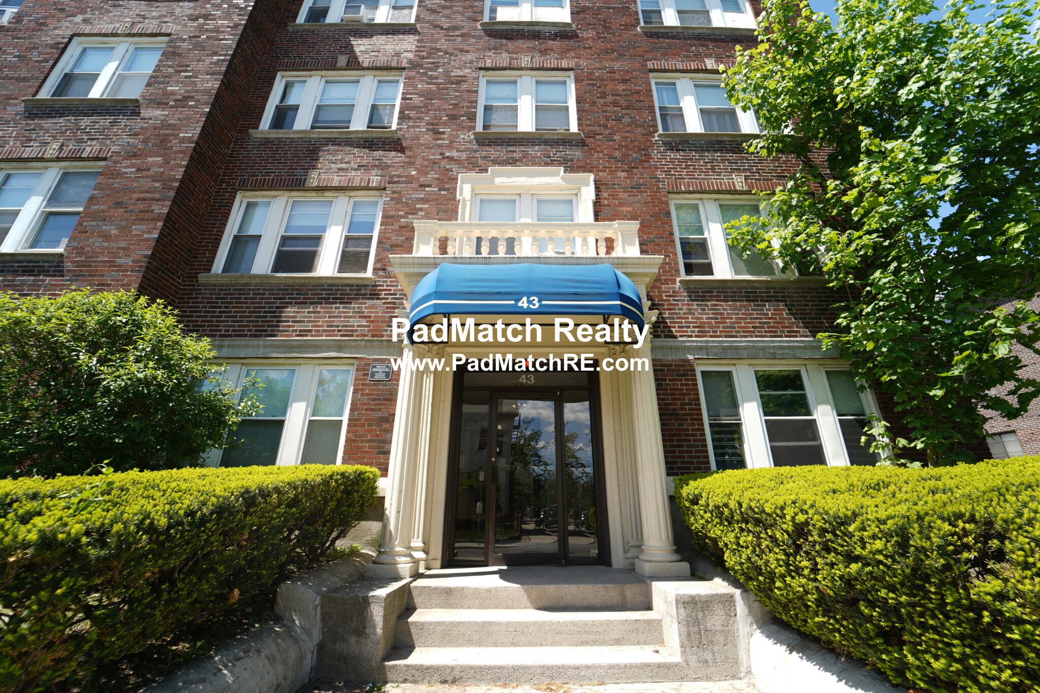 43 Linden St, Allston