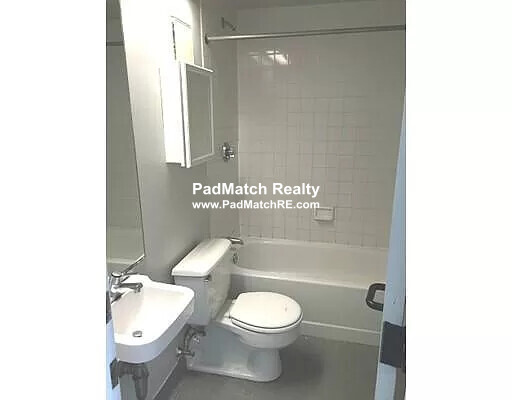 61 Brookline Ave, Fenway