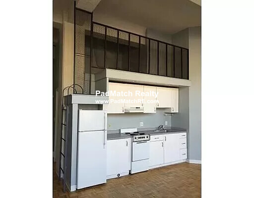 61 Brookline Ave, Fenway