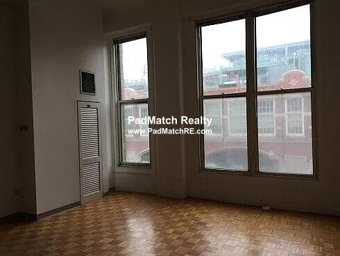 61 Brookline Ave, Fenway