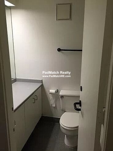 61 Brookline Ave, Fenway