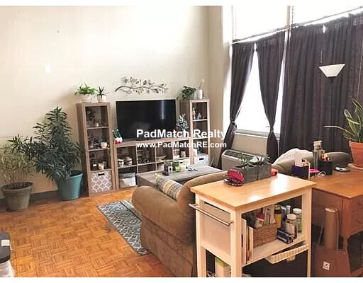 61 Brookline Ave, Fenway