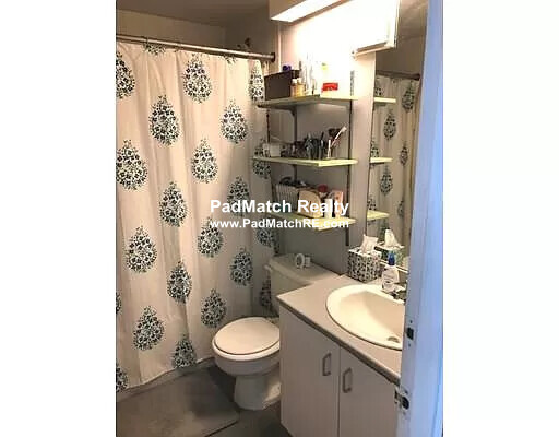 61 Brookline Ave, Fenway