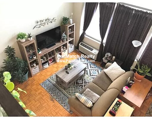 61 Brookline Ave, Fenway