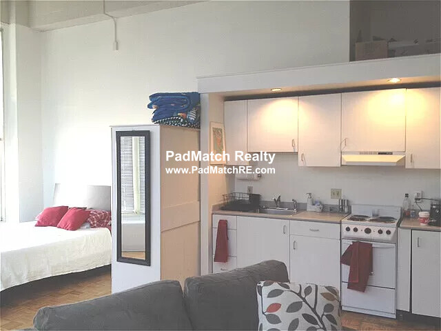 61 Brookline Ave, Fenway