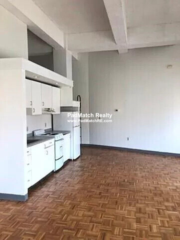 61 Brookline Ave, Fenway